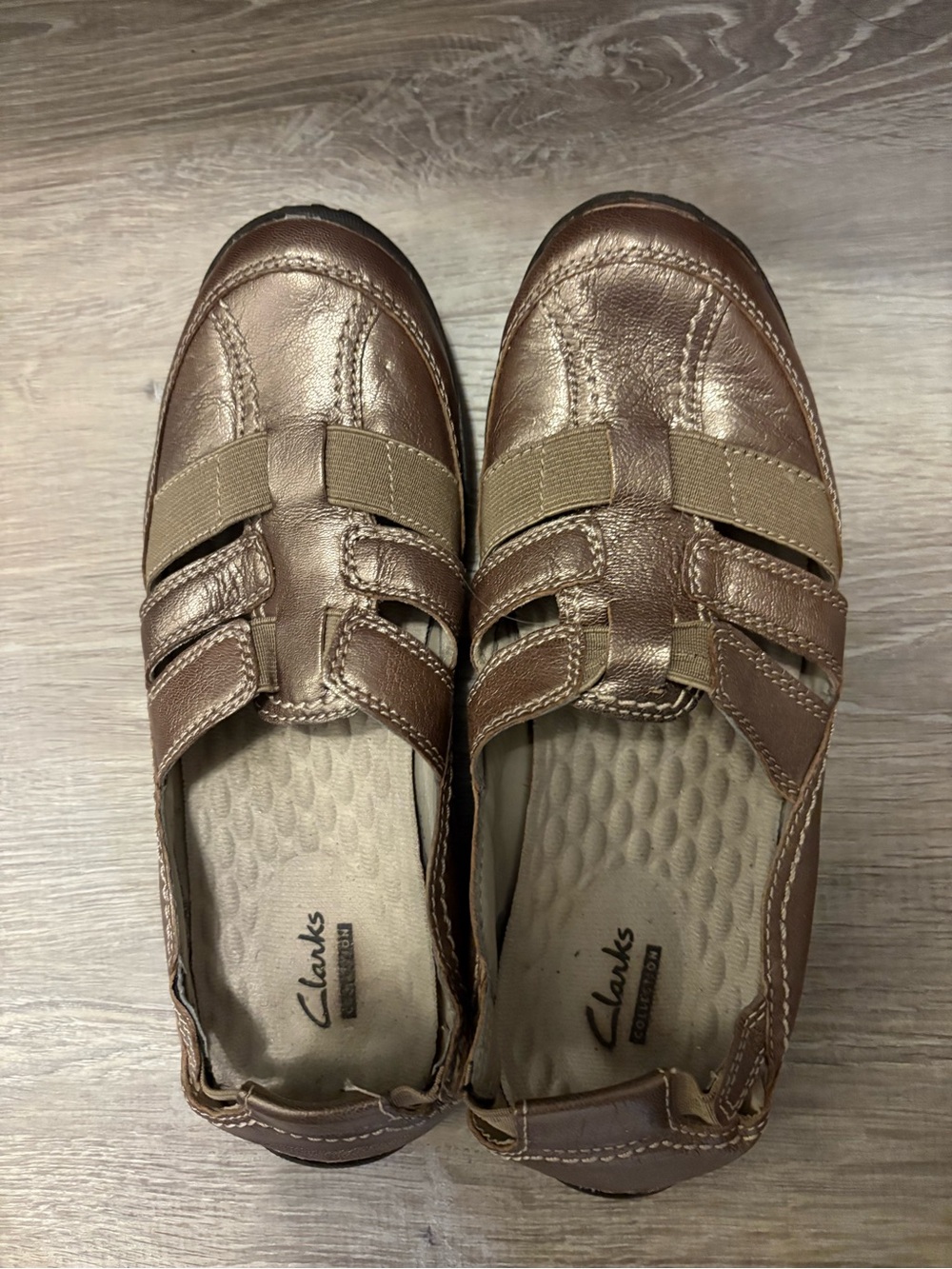 Clarks Men's Metallic Bronze Slip-On Loafers